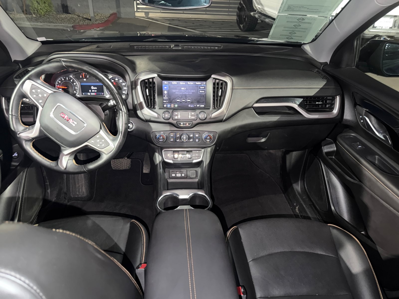 Used 2024 GMC Terrain AT4 AWD/4WD image 12