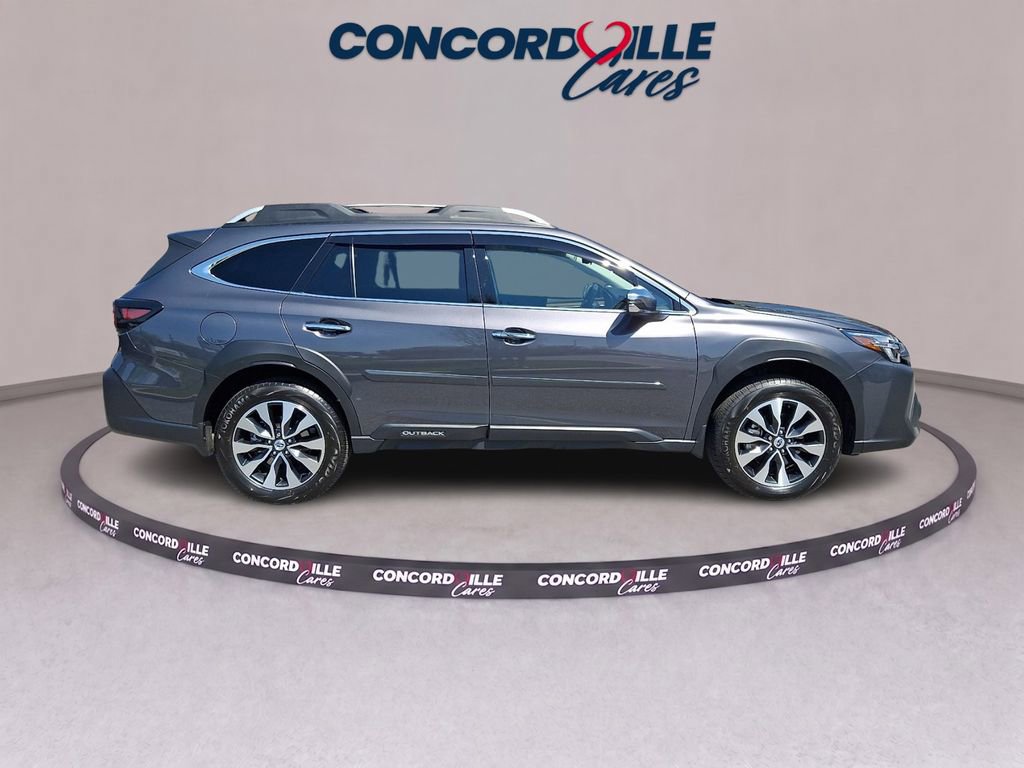 Certified 2023 Subaru Outback Touring XT AWD/4WD image 8
