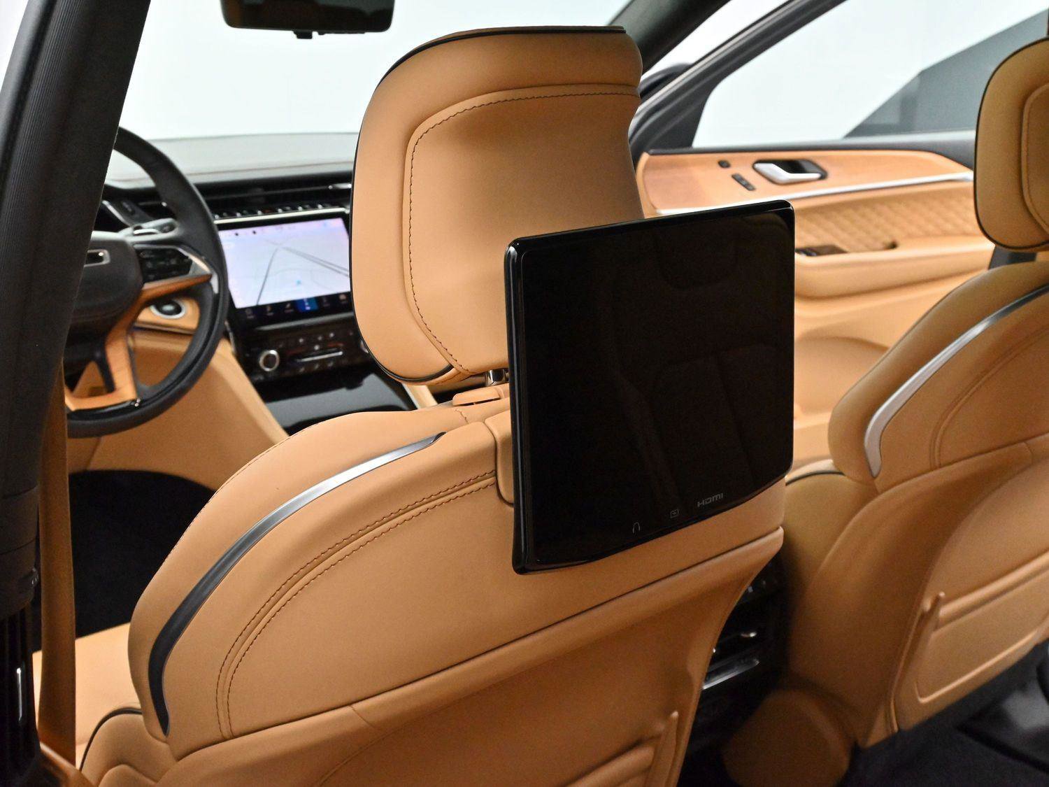 Used 2023 Jeep Grand Cherokee L Summit image 31