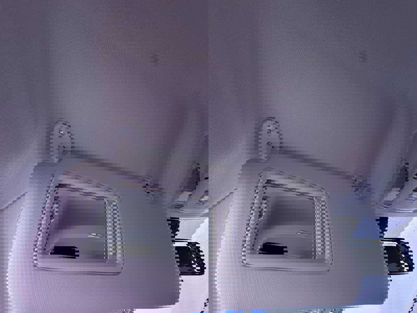 Used 2020 Toyota Corolla L image 31