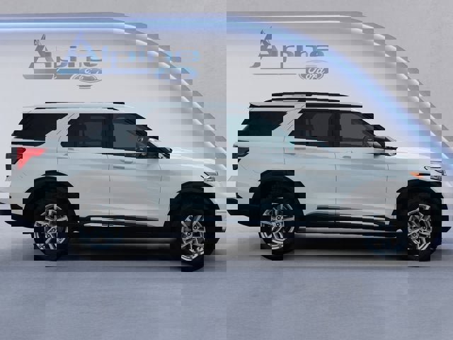 Used 2023 Ford Explorer XLT image 6