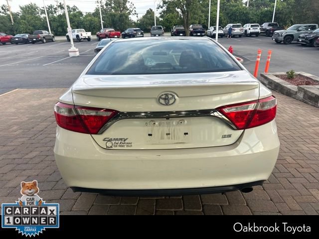 Used 2017 Toyota Camry SE FWD image 4