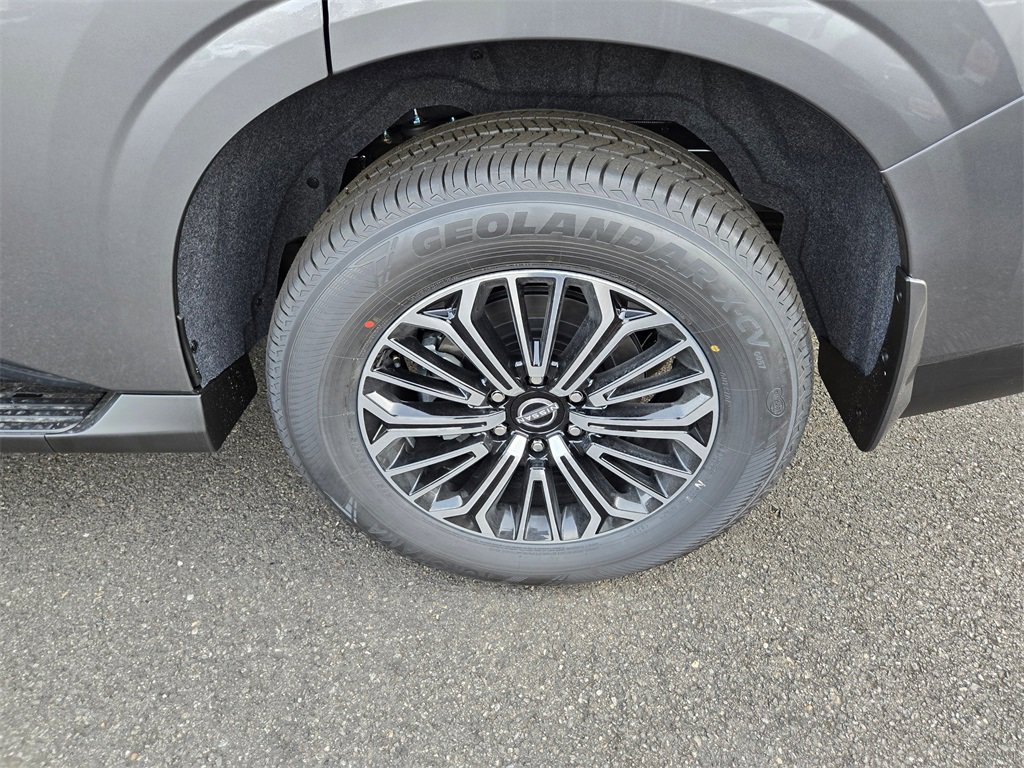 New 2025 Nissan Armada SL image 5