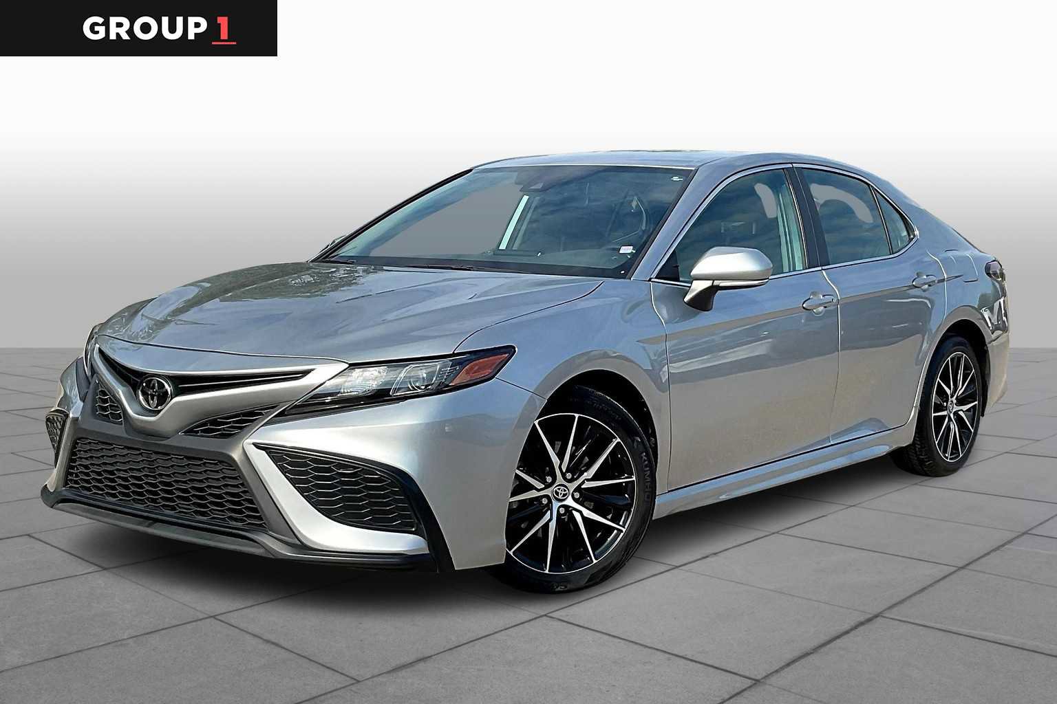 Used 2023 Toyota Camry SE
