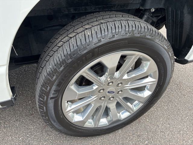 Used 2023 Ford F150 Limited image 12