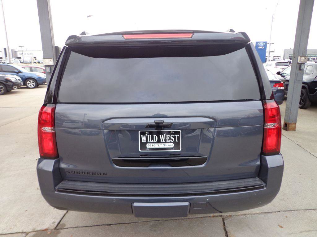 Used 2015 Chevrolet Suburban LTZ image 5