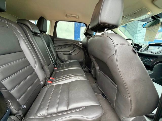 Used 2017 Ford Escape Titanium image 16