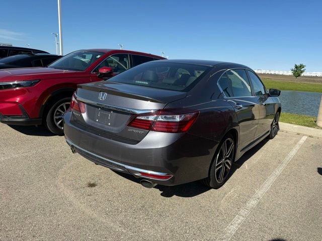 Used 2016 Honda Accord Sport image 2
