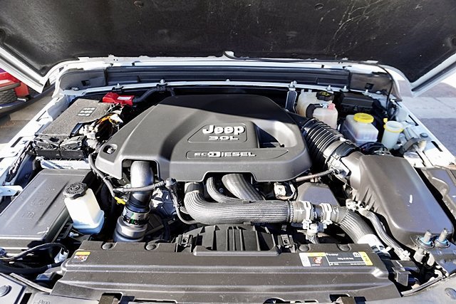 Used 2021 Jeep Wrangler Unlimited Sport AWD/4WD image 16