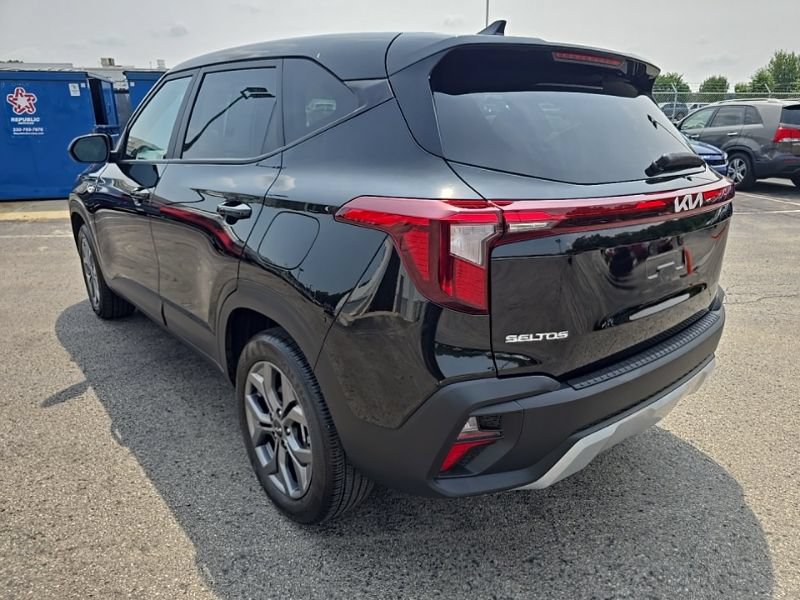 Certified 2024 Kia Seltos LX AWD/4WD image 6