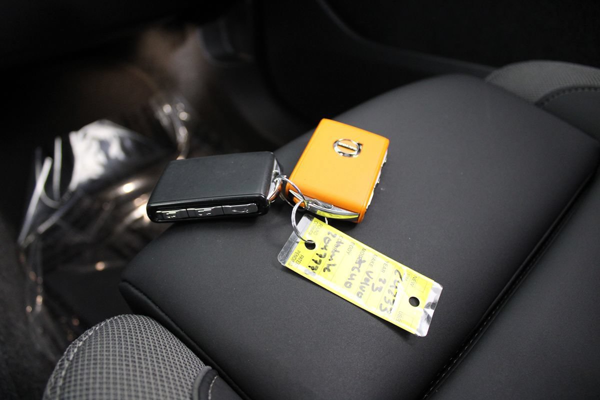 Used 2023 Volvo XC40 Recharge Ultimate AWD/4WD image 47