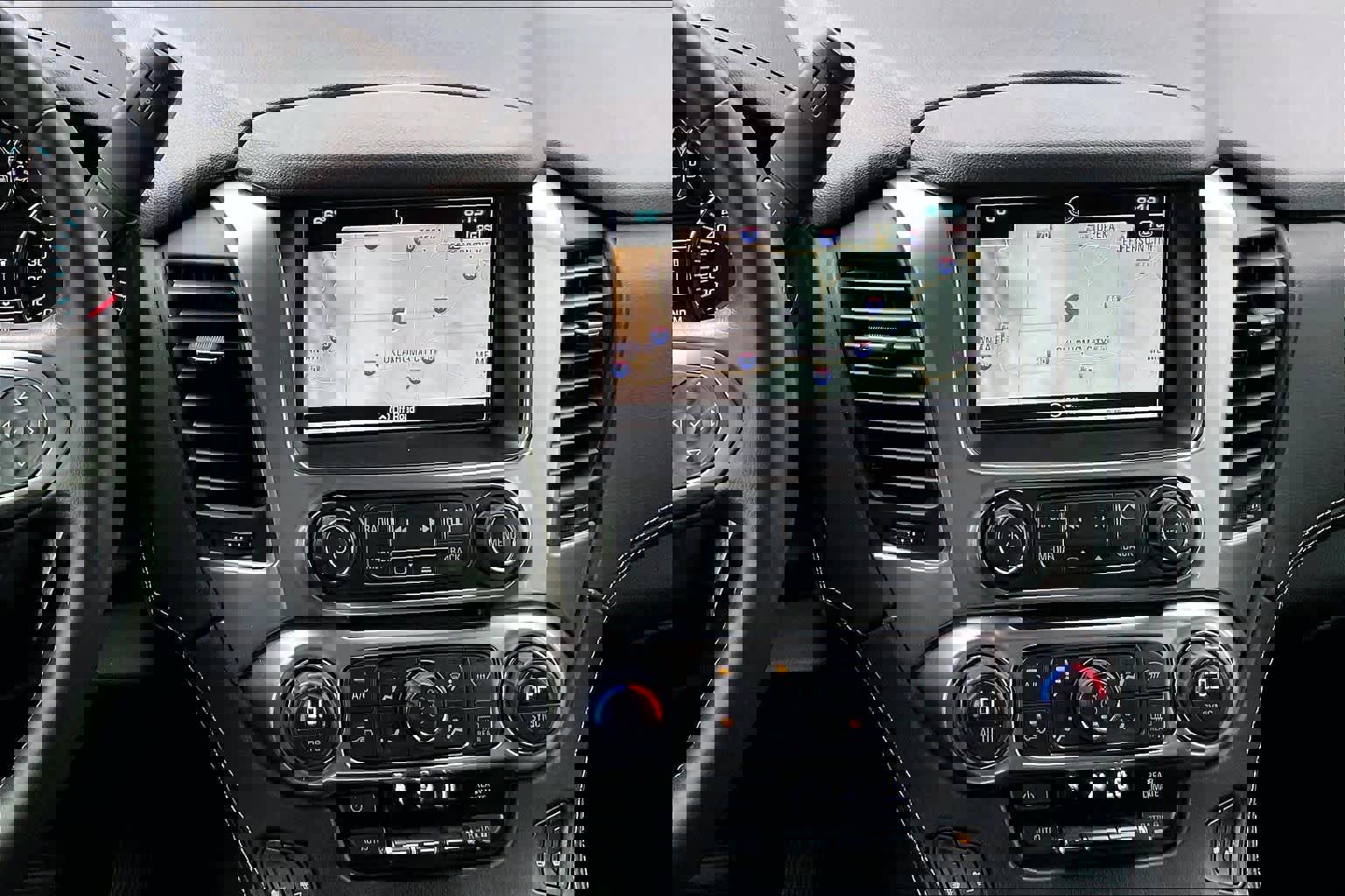 Used 2016 Chevrolet Suburban LT w/ Max Trailering Package image 8