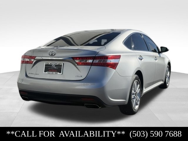 Used 2013 Toyota Avalon XLE FWD image 5