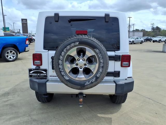 Used 2017 Jeep Wrangler Unlimited Sahara w/ Connectivity Group image 3