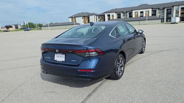 Used 2023 Honda Accord EX-L image 7