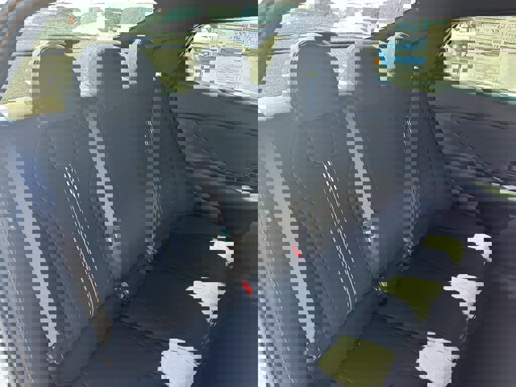 New 2026 Hyundai Elantra Sport image 30