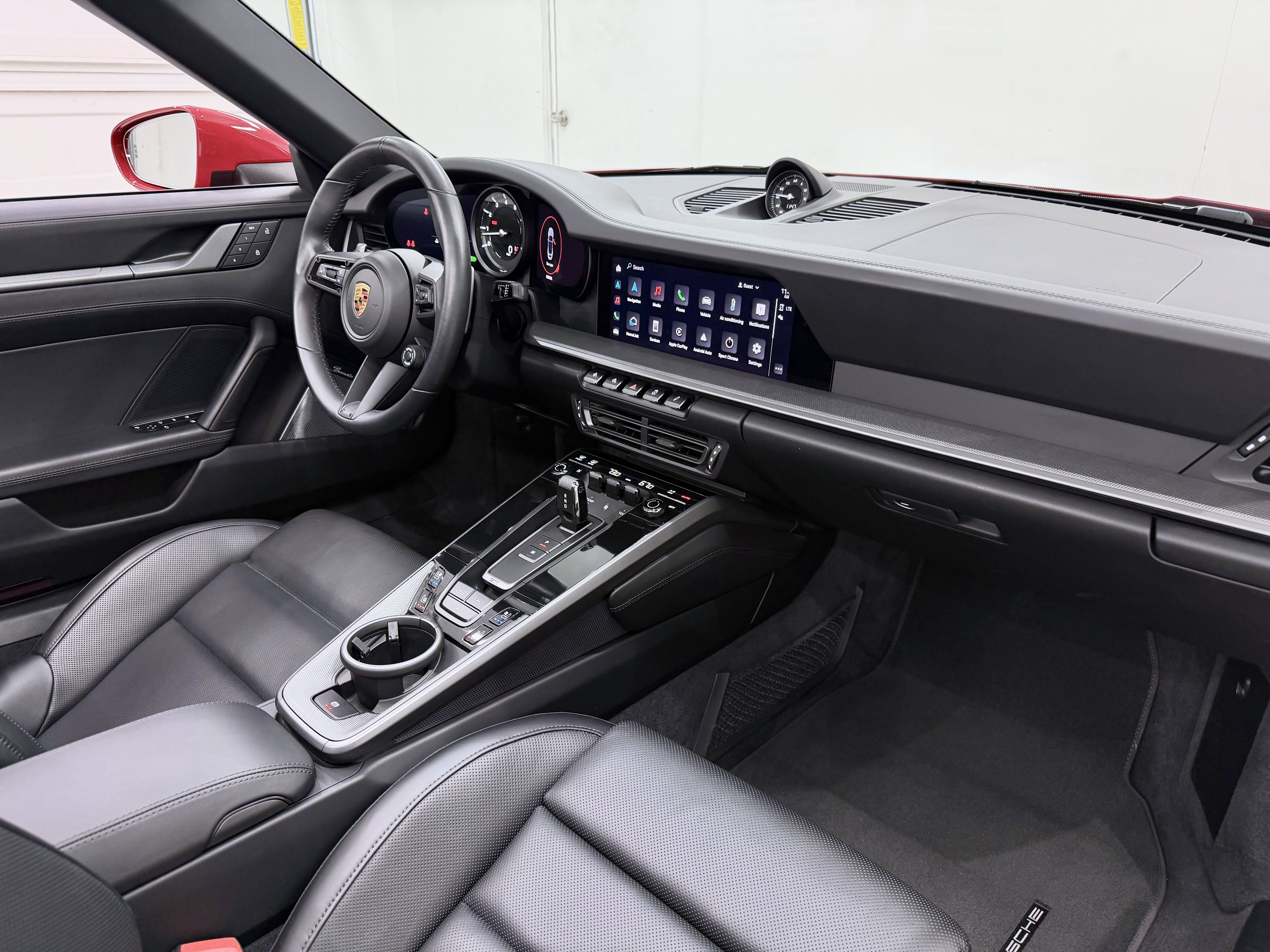 Certified 2023 Porsche 911 Carrera RWD image 25