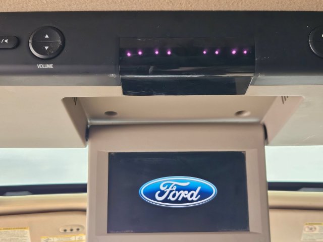 Used 2010 Ford Expedition Eddie Bauer RWD image 12