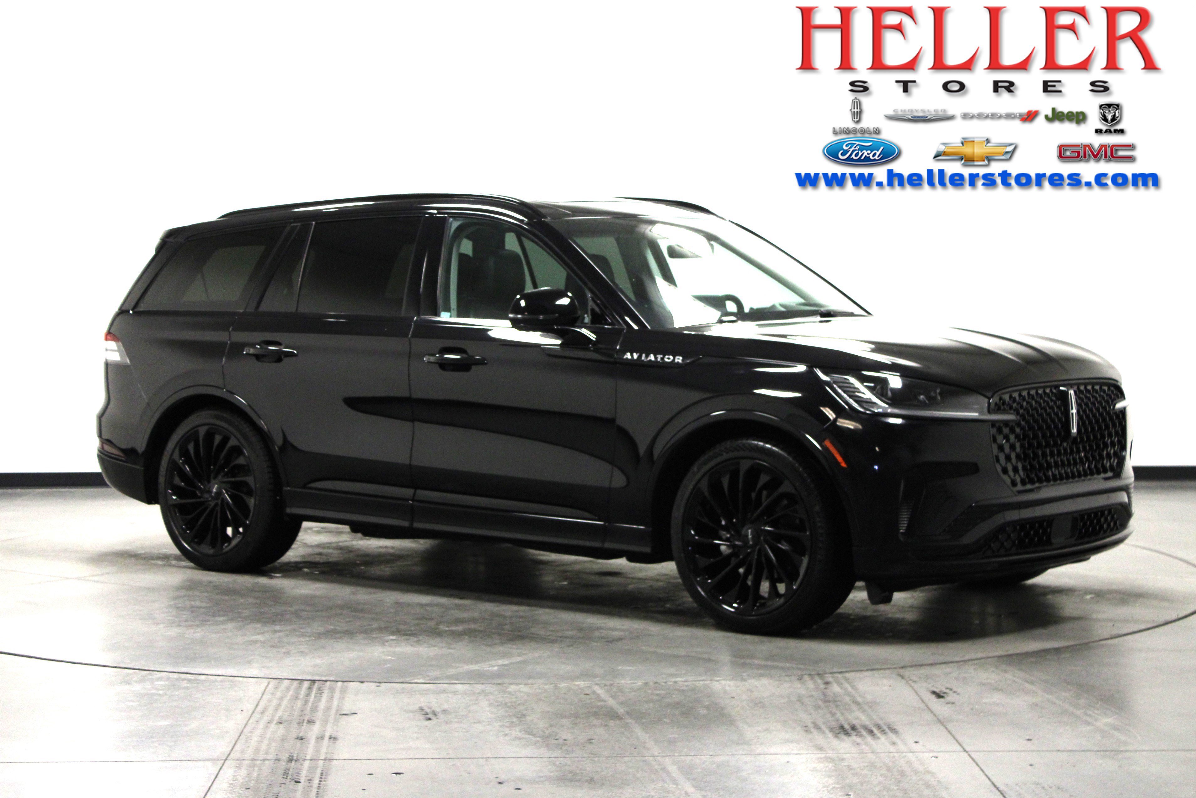 Used 2025 Lincoln Aviator Reserve w/ Equipment Group 201A AWD/4WD image 1