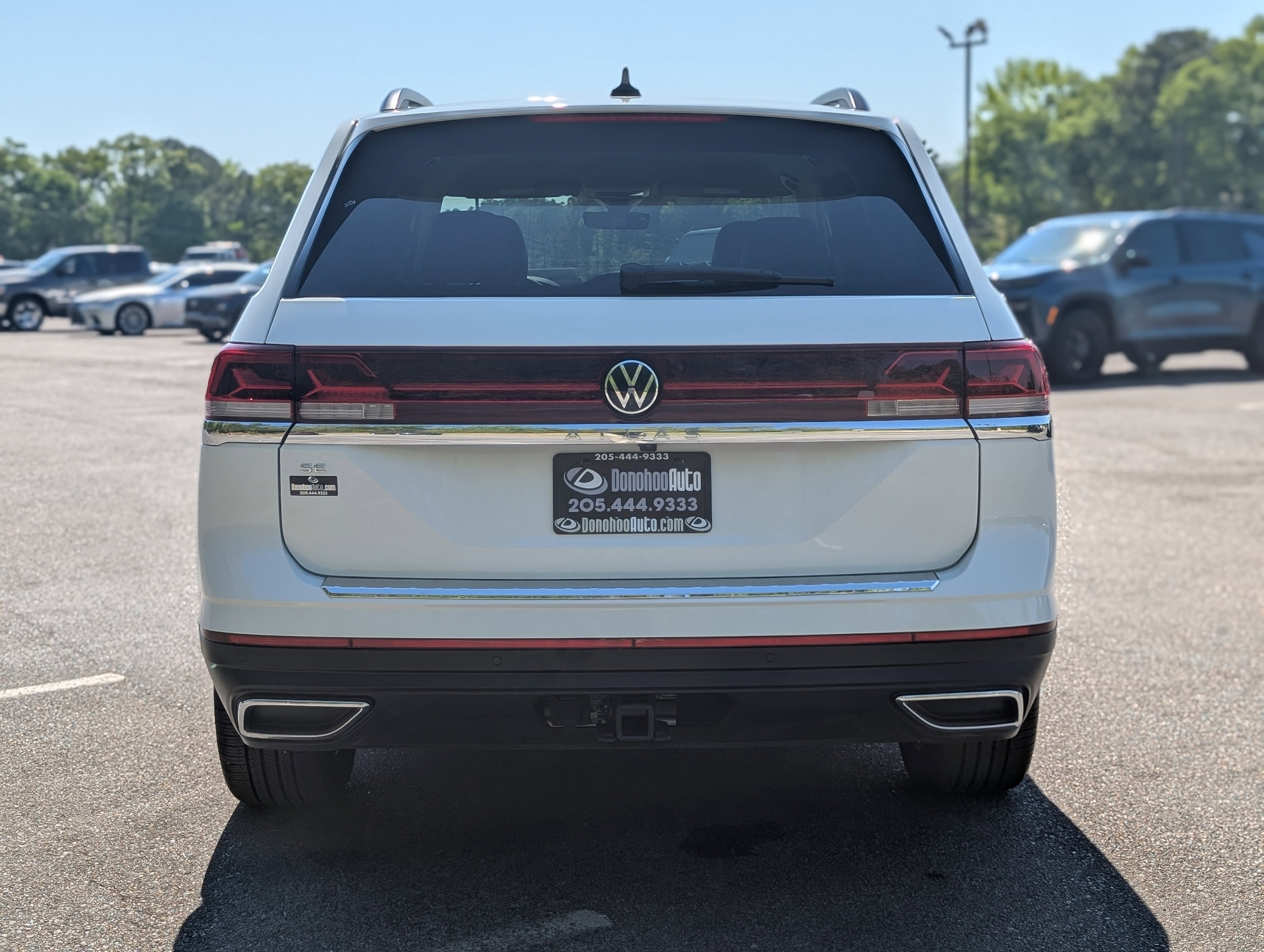Used 2024 Volkswagen Atlas SE image 8