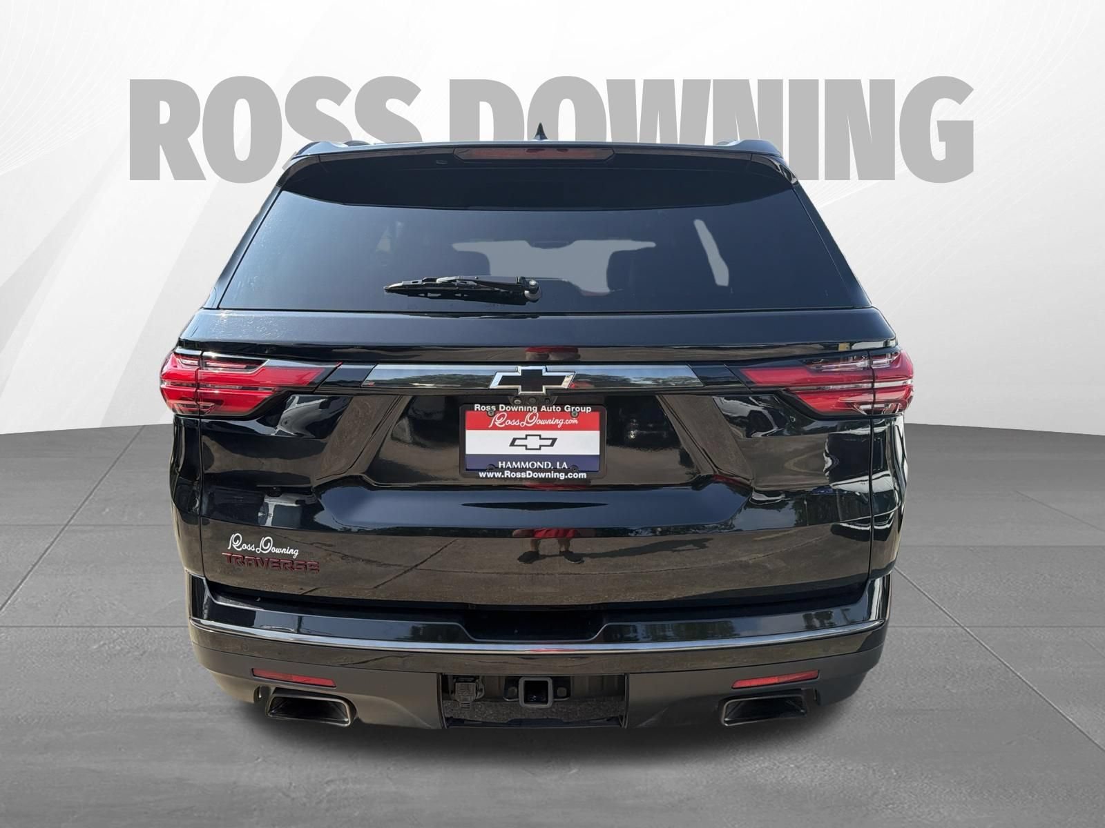 Used 2023 Chevrolet Traverse Premier w/ Redline Edition FWD image 5
