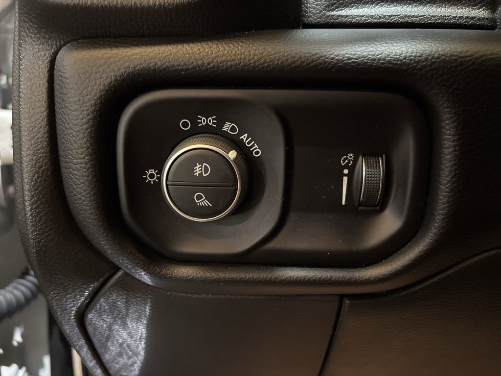 Used 2024 RAM 3500 Big Horn image 19