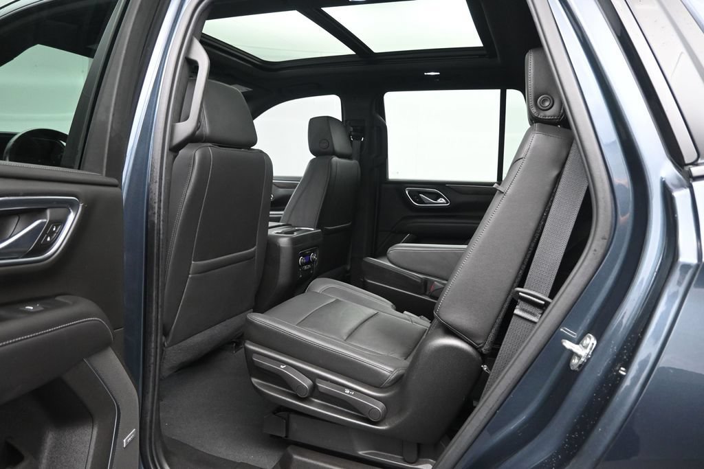 Used 2021 Chevrolet Tahoe Z71 w/ Z71 Signature Package AWD/4WD image 25
