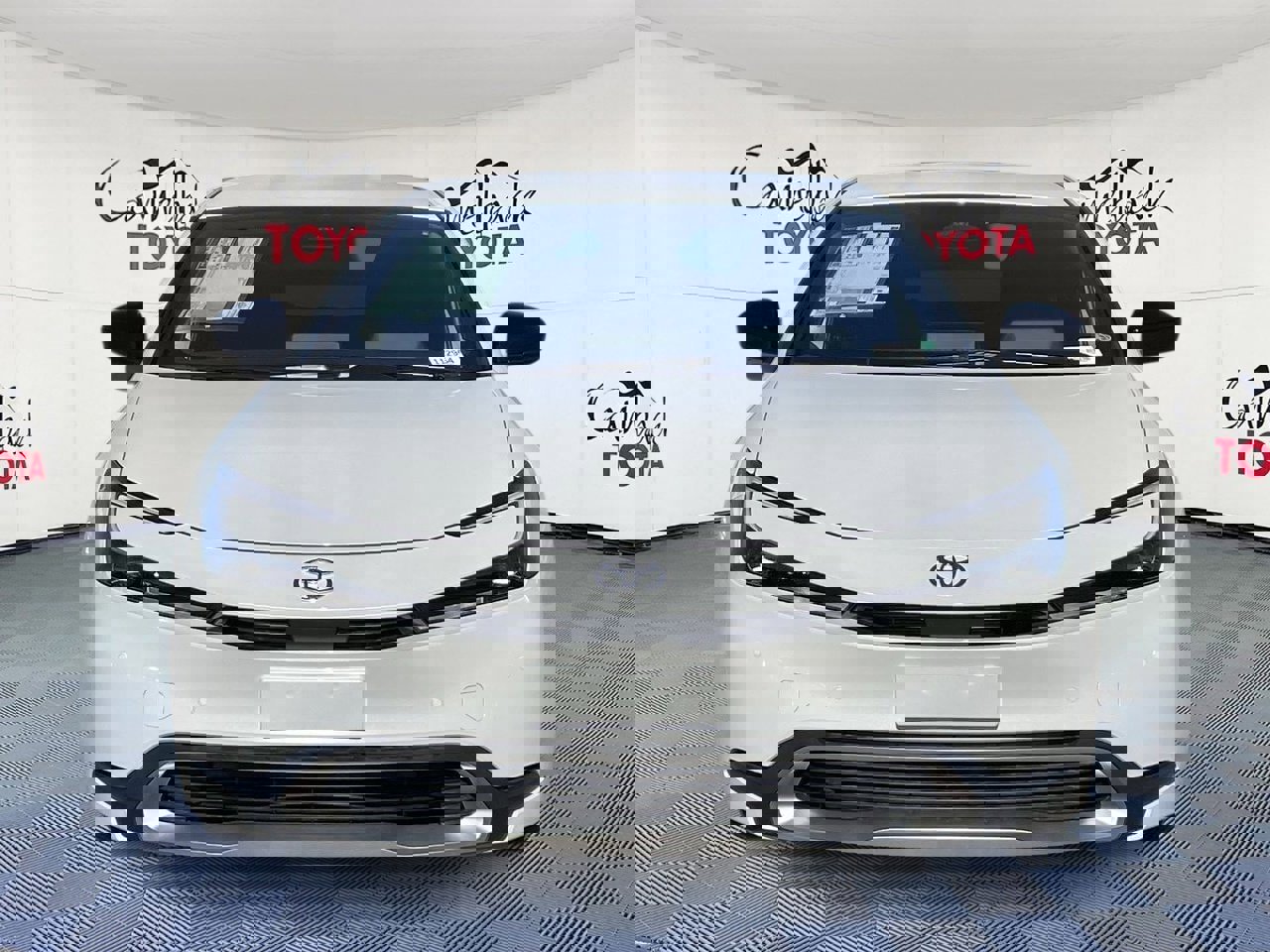 New 2026 Toyota Prius Plug-In Hybrid image 2