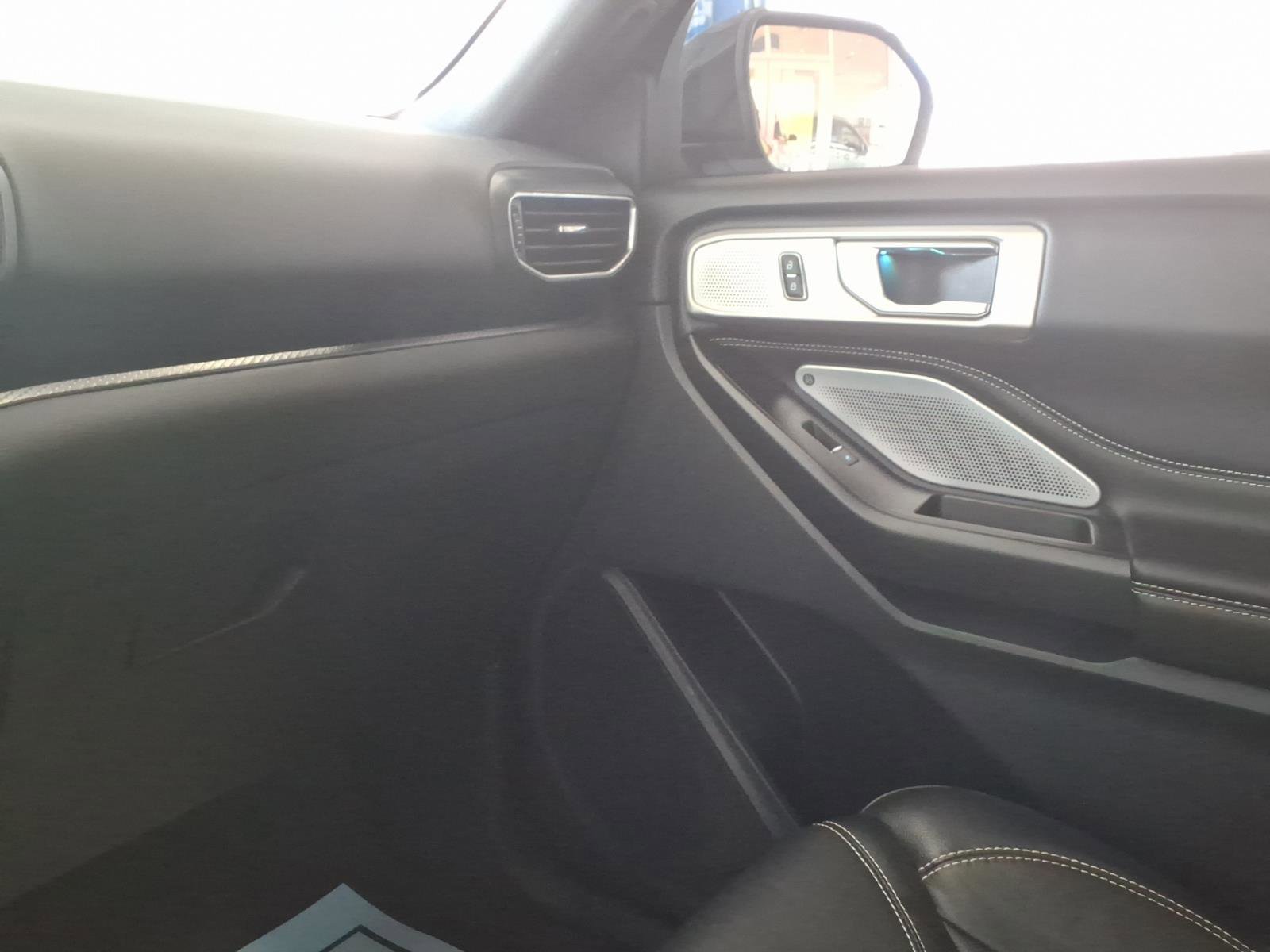 Used 2020 Ford Explorer ST w/ ST Street Pack image 26