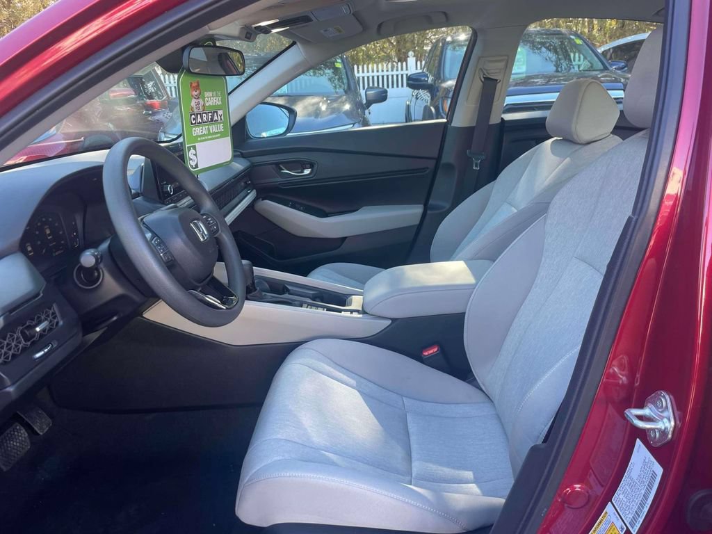 Used 2024 Honda Accord EX image 14