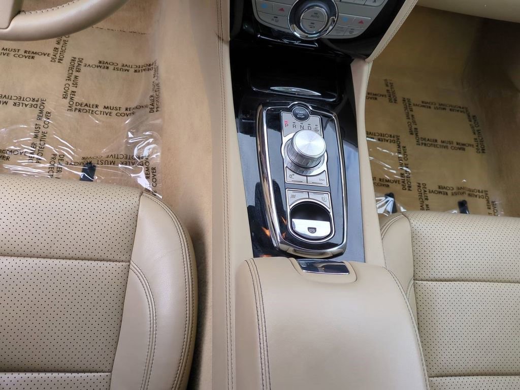 Used 2011 Jaguar XK Coupe image 19