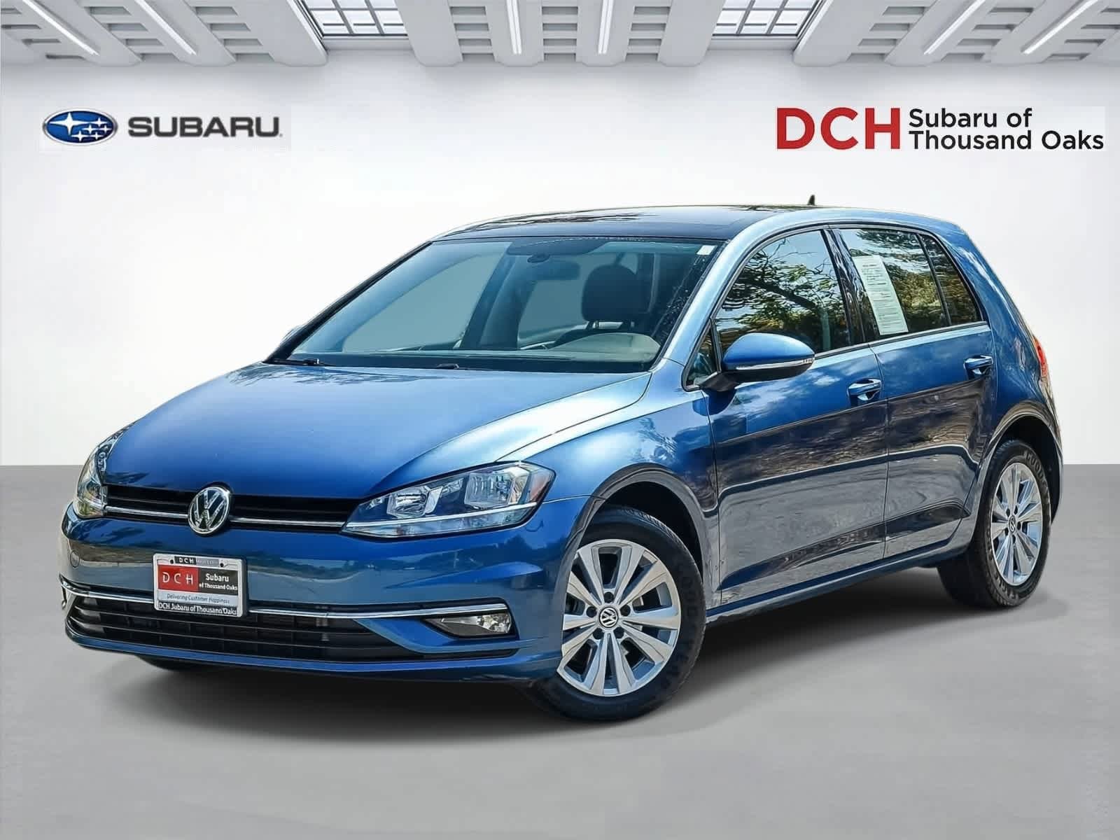 Used 2018 Volkswagen Golf SE FWD image 1