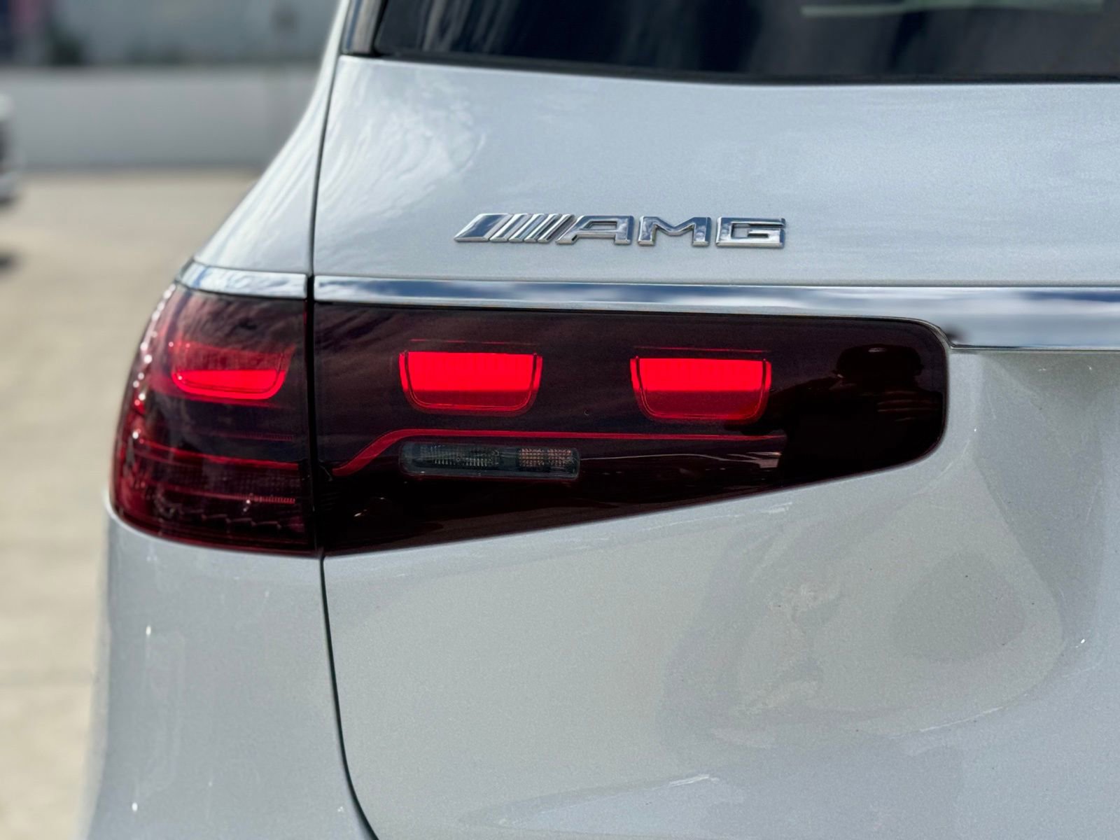 New 2025 Mercedes-Benz GLS 63 AMG 4MATIC image 11