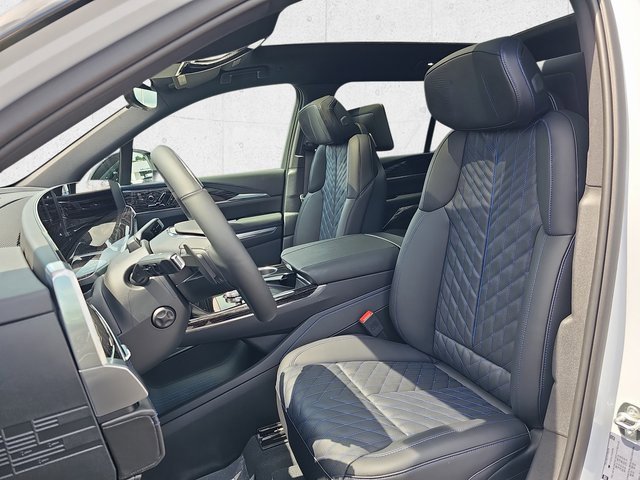 New 2026 Cadillac Escalade IQL Sport 1 w/ LPO, ONYX Package image 16
