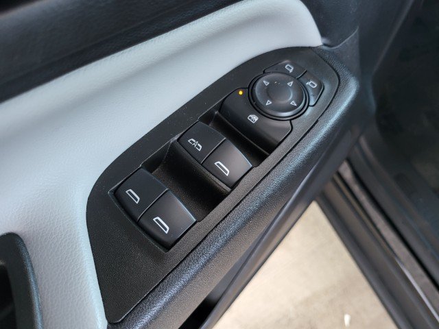 Used 2024 Chevrolet Equinox LT FWD image 27