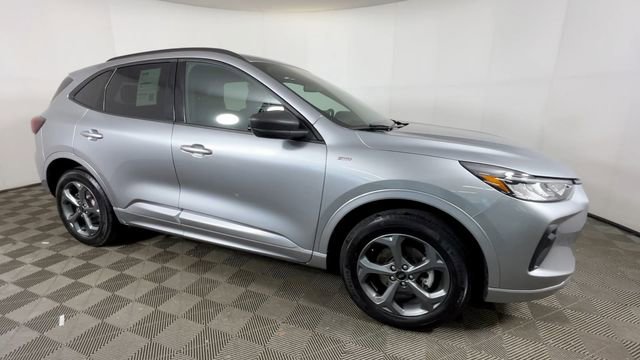 Used 2024 Ford Escape ST-Line AWD/4WD video 2