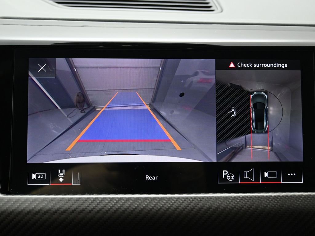 Used 2023 Audi RS e-tron GT w/ Carbon Performance Package image 20