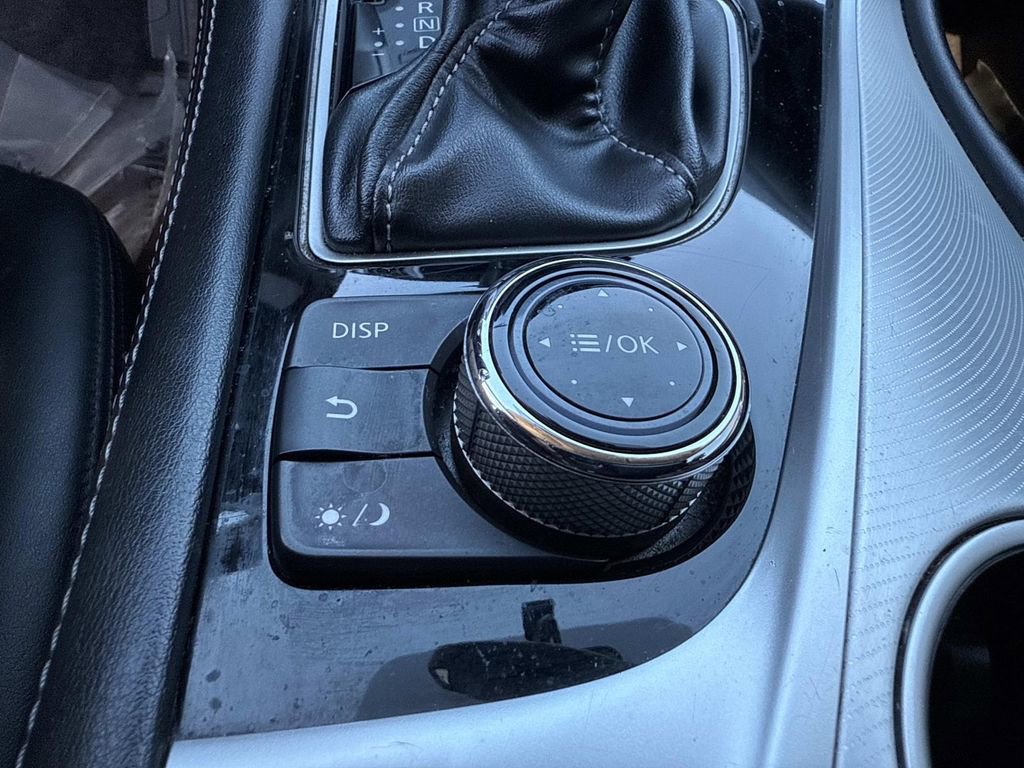 Used 2020 INFINITI Q50 Luxe image 34