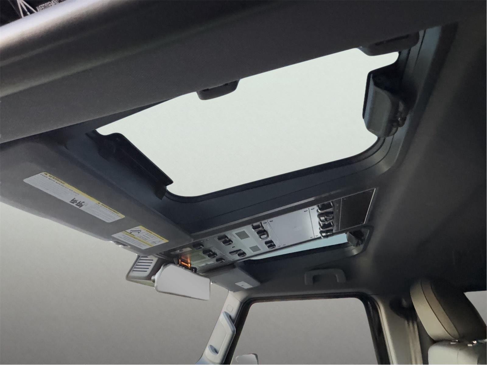 New 2025 INEOS Grenadier Station Wagon AWD/4WD image 46