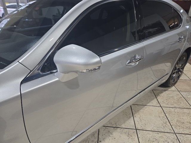 Used 2015 Lexus LS 460 L image 10
