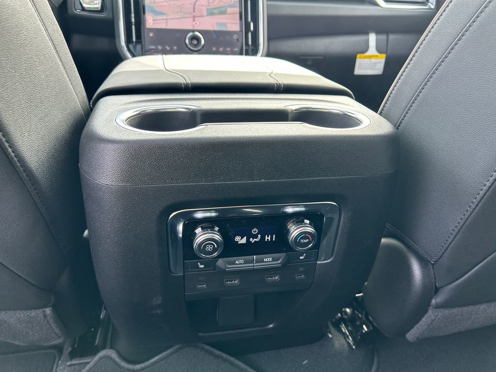 New 2026 GMC Yukon XL Elevation w/ Elevation Premium Package image 34