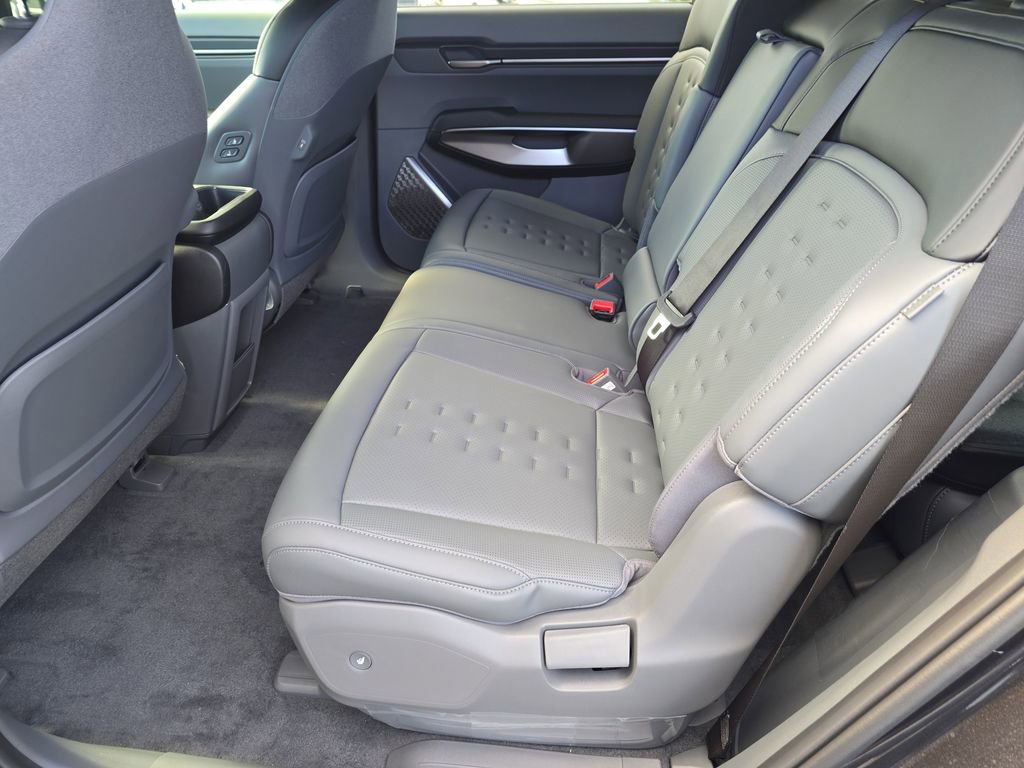 New 2026 Kia EV9 Wind image 17