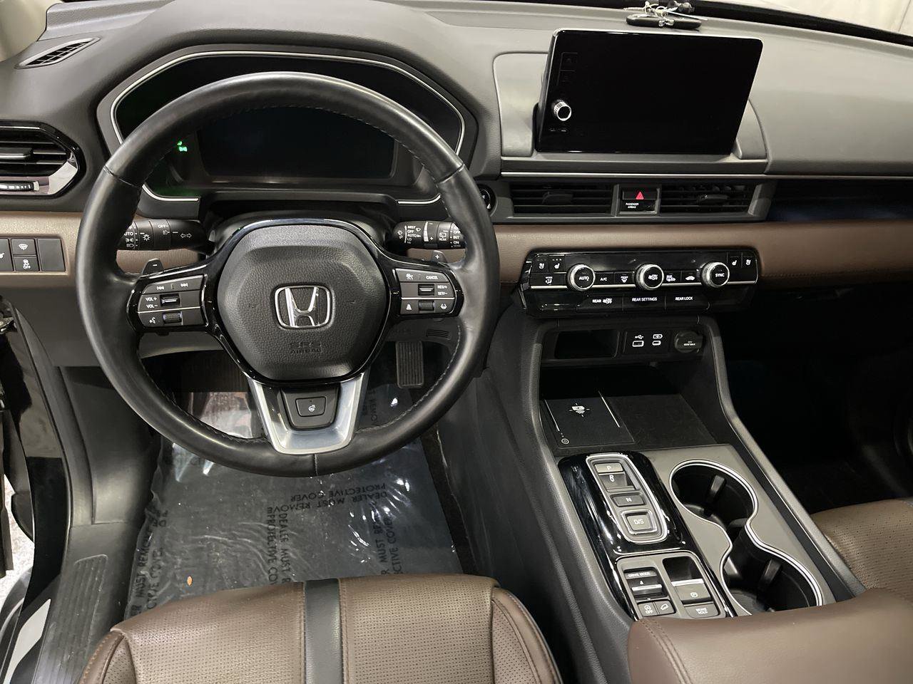 Used 2024 Honda Pilot Elite image 14