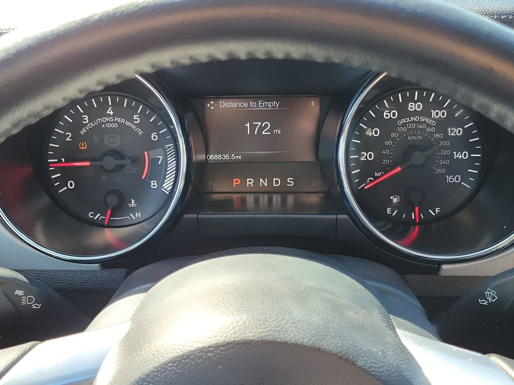 Used 2016 Ford Mustang Premium image 29