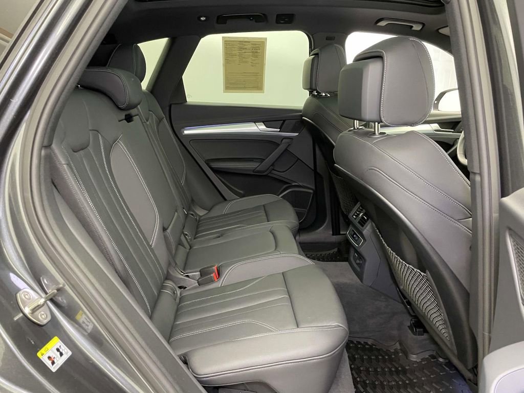 Certified 2025 Audi Q5 2.0T Premium Plus w/ Premium Plus Package image 22