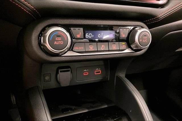 New 2025 Nissan Versa SR w/ Trunk Package image 26