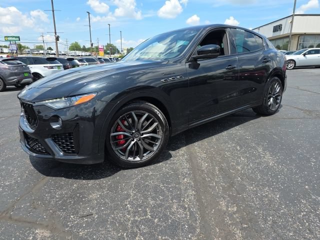 Used 2023 Maserati Levante Modena AWD/4WD image 2