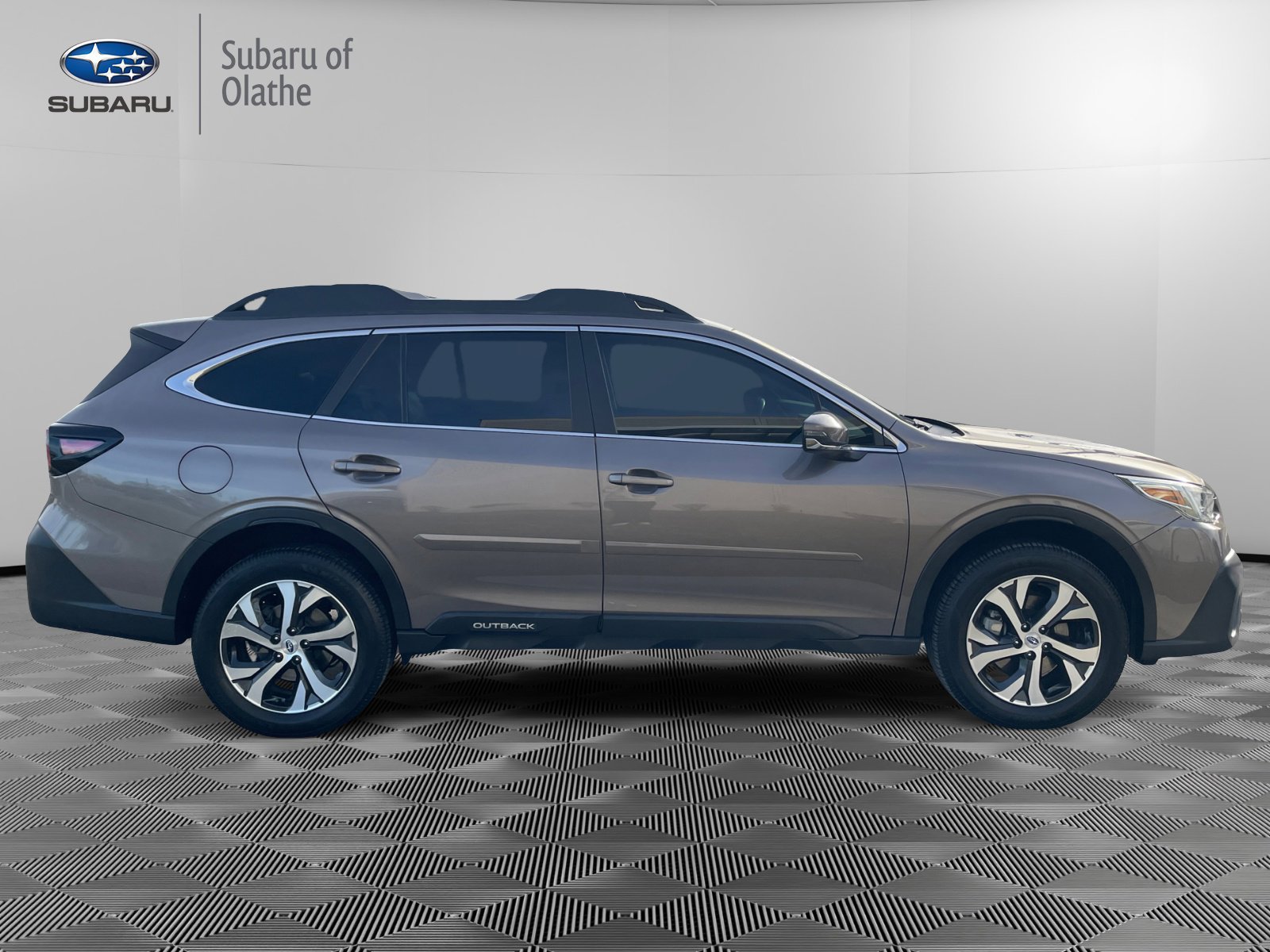 Used 2021 Subaru Outback Limited XT image 12