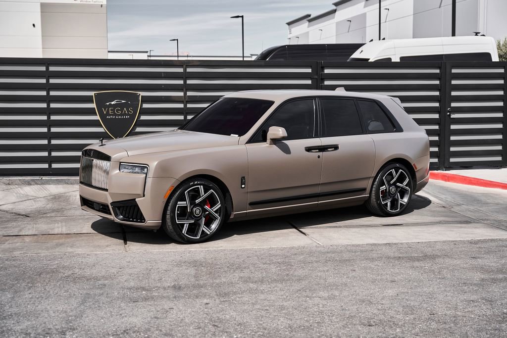 Used 2026 Rolls-Royce Cullinan Black Badge image 6