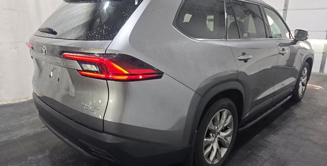 Used 2025 Toyota Grand Highlander AWD Hybrid image 7